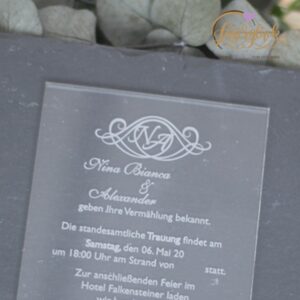 Ornament mit Buchstaben