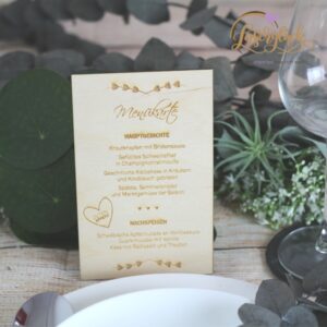 Holzmenü Herzgirlande zum Essen