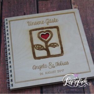Holzgästebuch mit Blume